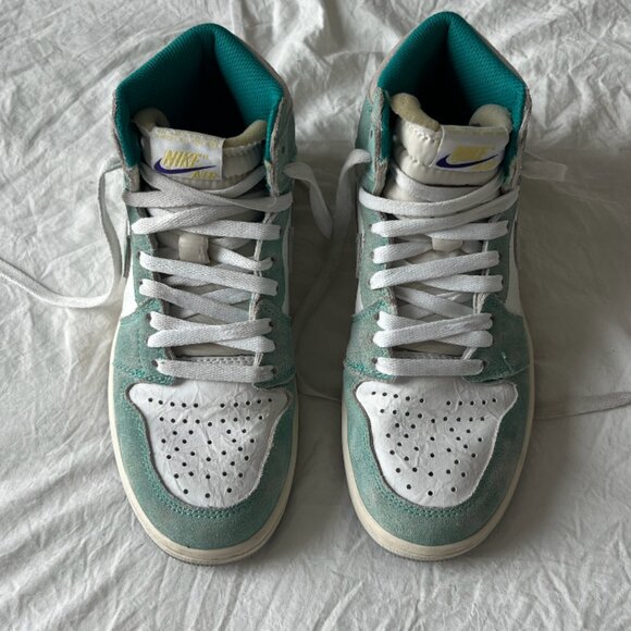 Air Jordan 1 Retro High OG 'Turbo Green' - Picture 3 of 6